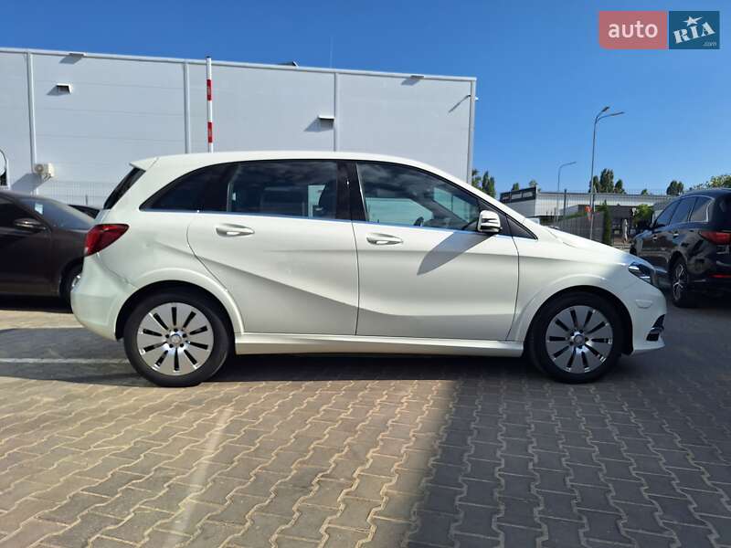 Хэтчбек Mercedes-Benz B-Class 2017 в Одессе