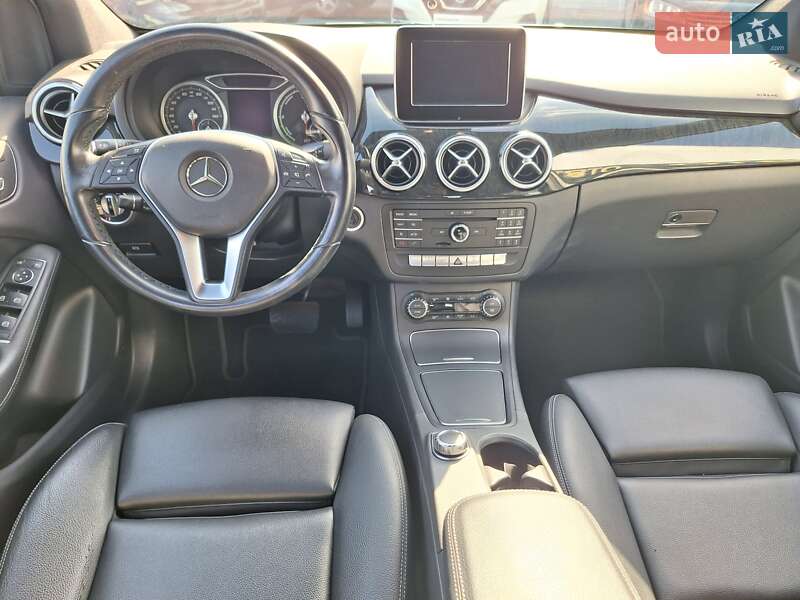 Хэтчбек Mercedes-Benz B-Class 2017 в Одессе