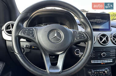 Хэтчбек Mercedes-Benz B-Class 2016 в 