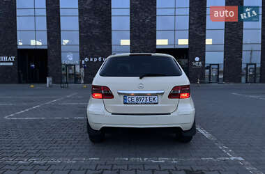 Хэтчбек Mercedes-Benz B-Class 2011 в 