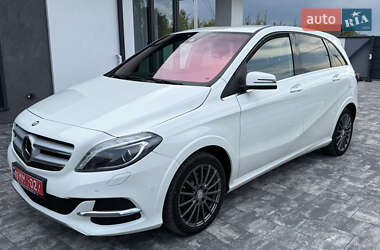 Хэтчбек Mercedes-Benz B-Class 2015 в 
