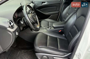 Хэтчбек Mercedes-Benz B-Class 2015 в 