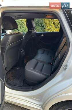 Хэтчбек Mercedes-Benz B-Class 2017 в 