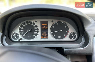 Хэтчбек Mercedes-Benz B-Class 2005 в 