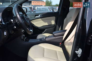 Хэтчбек Mercedes-Benz B-Class 2015 в 