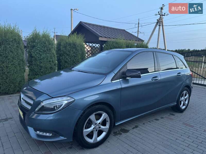 Хэтчбек Mercedes-Benz B-Class 2014 в Хмельницком