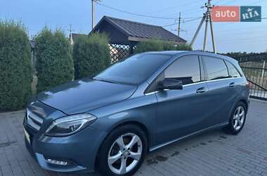 Хетчбек Mercedes-Benz B-Class 2014 в 