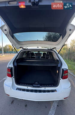 Хэтчбек Mercedes-Benz B-Class 2010 в 