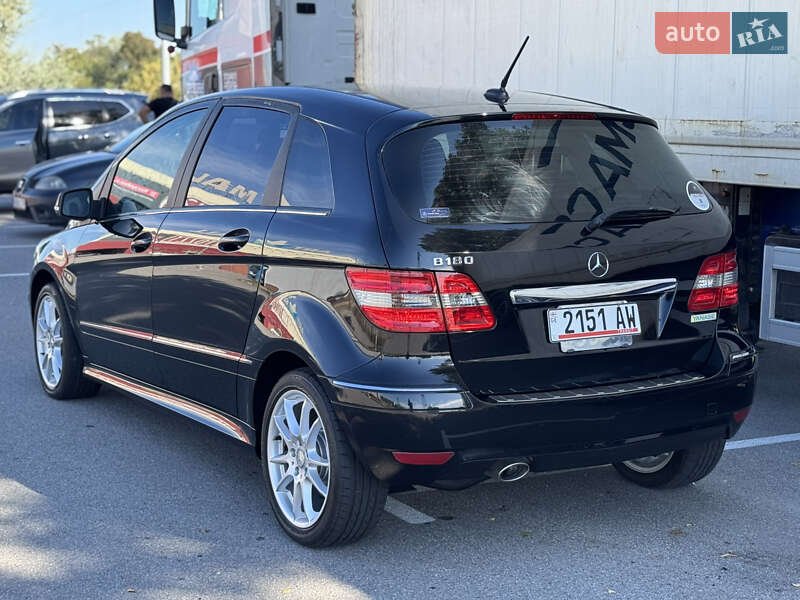 Хэтчбек Mercedes-Benz B-Class 2010 в Киеве