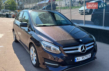 Хэтчбек Mercedes-Benz B-Class 2015 в 