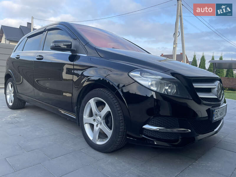 Хэтчбек Mercedes-Benz B-Class 2015 в Яворове