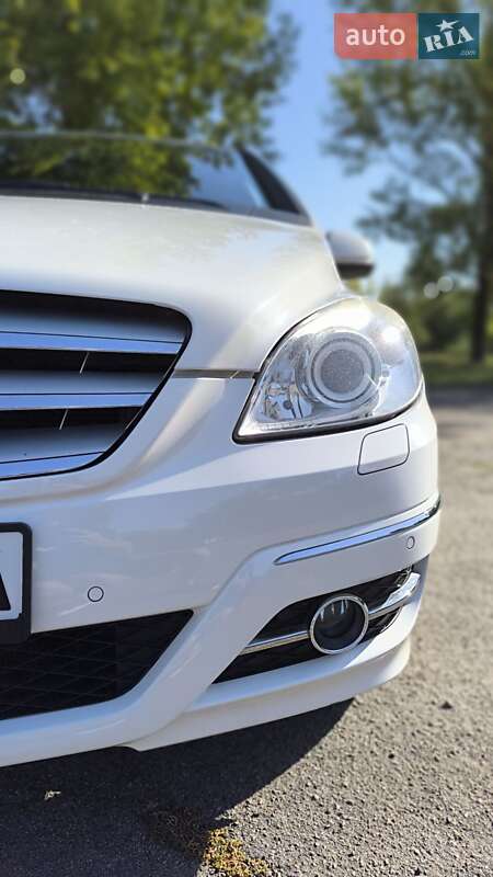 Хетчбек Mercedes-Benz B-Class 2010 в Покрові