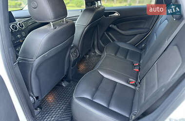 Хетчбек Mercedes-Benz B-Class 2015 в 