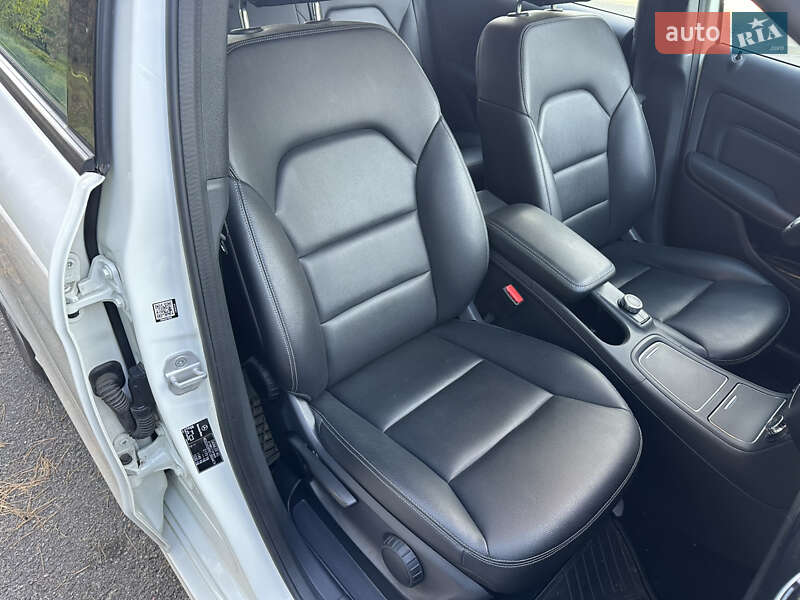 Хэтчбек Mercedes-Benz B-Class 2015 в Киеве фото 15 Хэтчбек Mercedes-Benz B-Class 2015 в Киеве