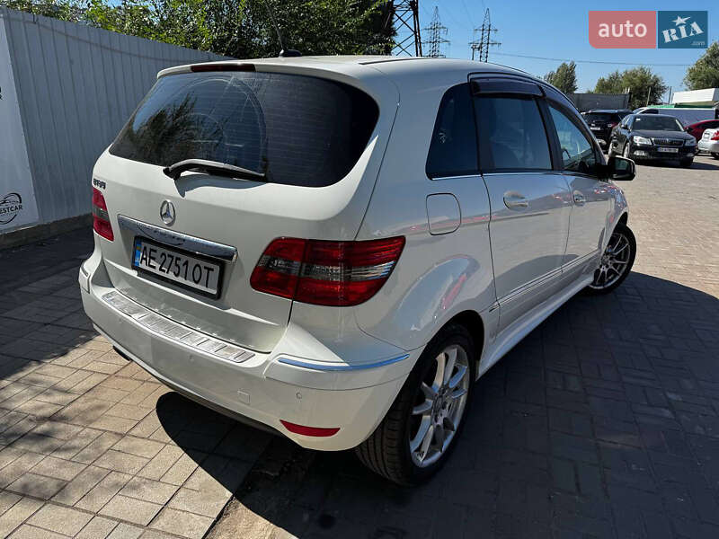 Хетчбек Mercedes-Benz B-Class 2010 в Дніпрі
