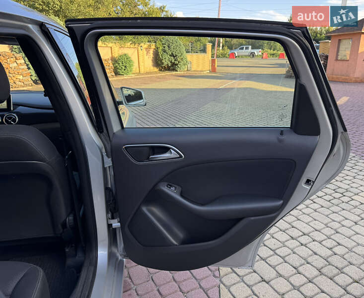 Хэтчбек Mercedes-Benz B-Class 2014 в Мукачево