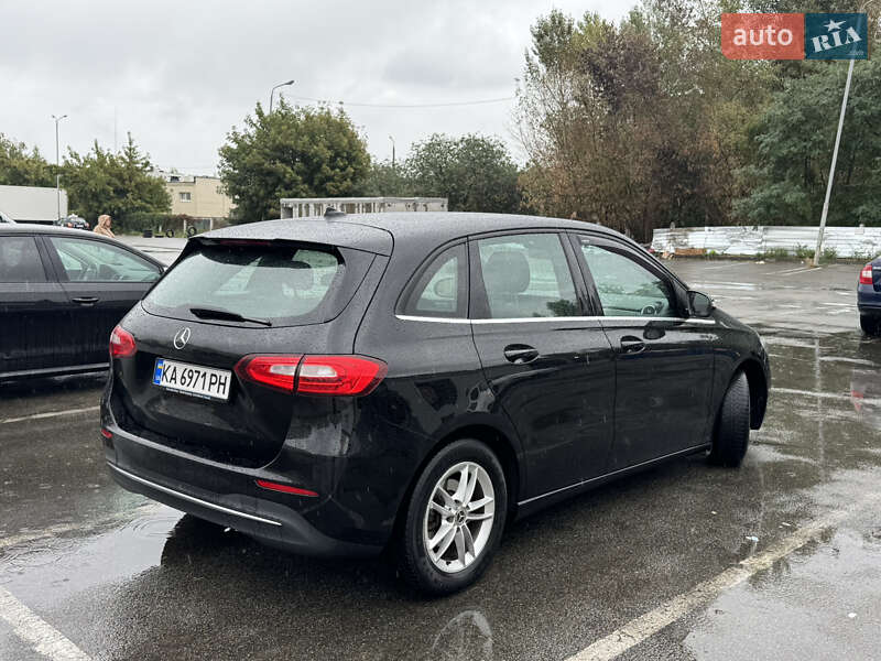 Хэтчбек Mercedes-Benz B-Class 2019 в Киеве фото 7 Хэтчбек Mercedes-Benz B-Class 2019 в Киеве