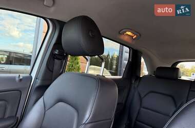 Хэтчбек Mercedes-Benz B-Class 2017 в 