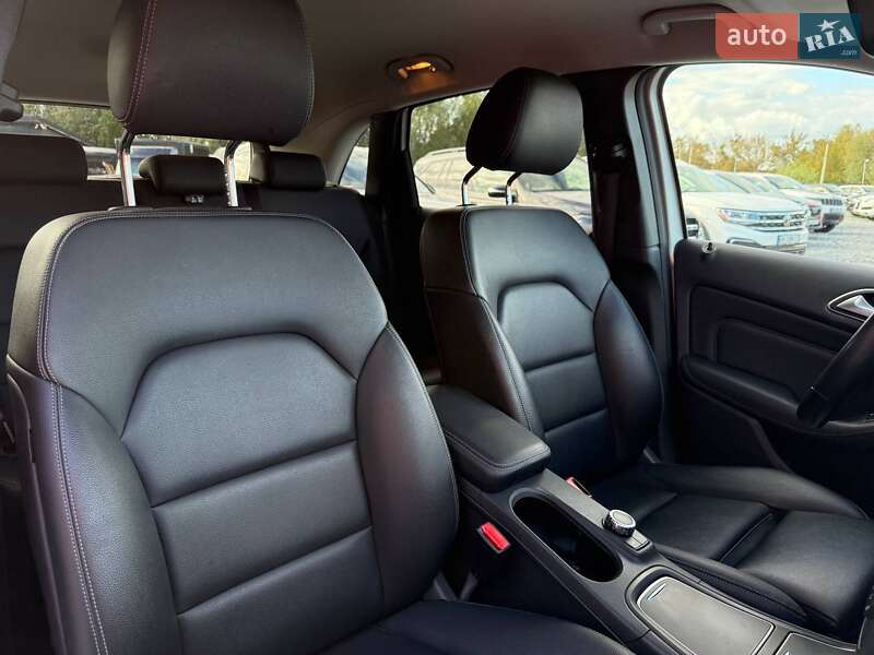 Хэтчбек Mercedes-Benz B-Class 2017 в Ровно