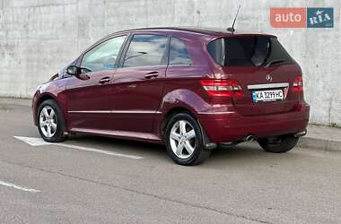 Хэтчбек Mercedes-Benz B-Class 2006 в 