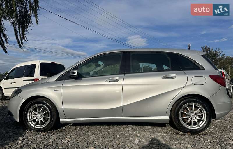 Хэтчбек Mercedes-Benz B-Class 2012 в Смеле