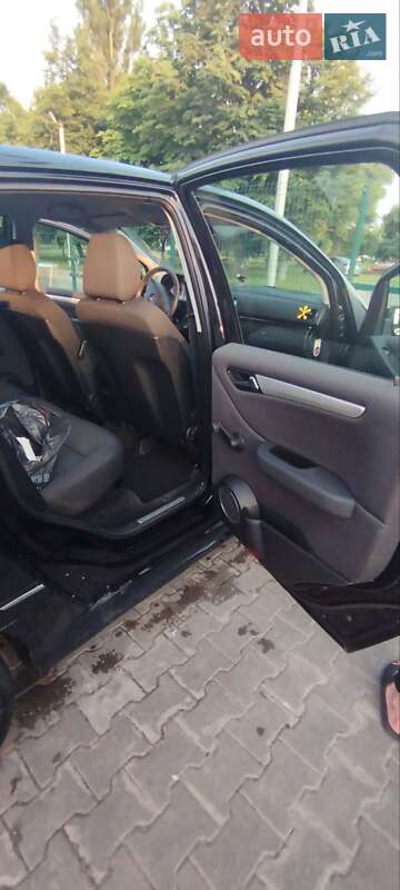 Хетчбек Mercedes-Benz B-Class 2009 в Луцьку