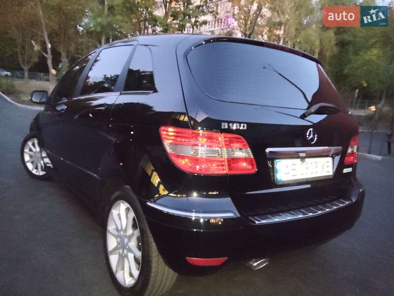 Хэтчбек Mercedes-Benz B-Class 2010 в Днепре