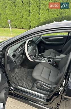 Хэтчбек Mercedes-Benz B-Class 2009 в 