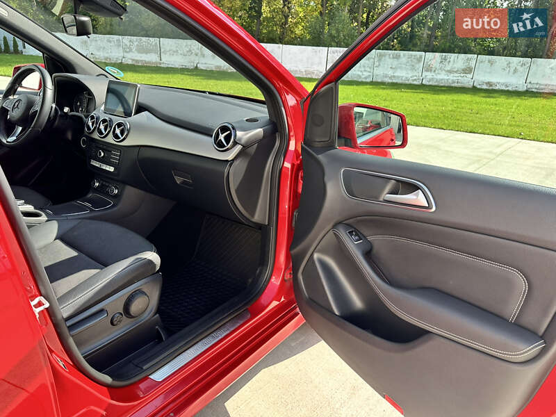 Хетчбек Mercedes-Benz B-Class 2015 в Луцьку