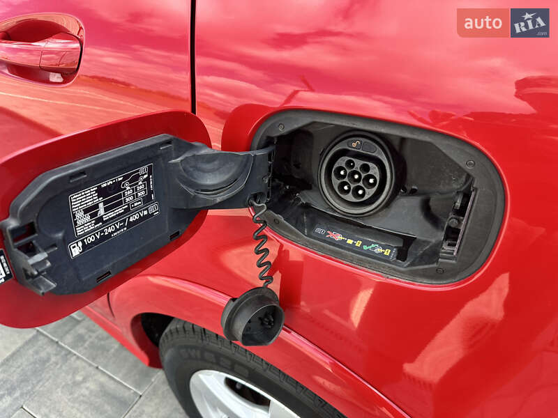 Хетчбек Mercedes-Benz B-Class 2015 в Луцьку