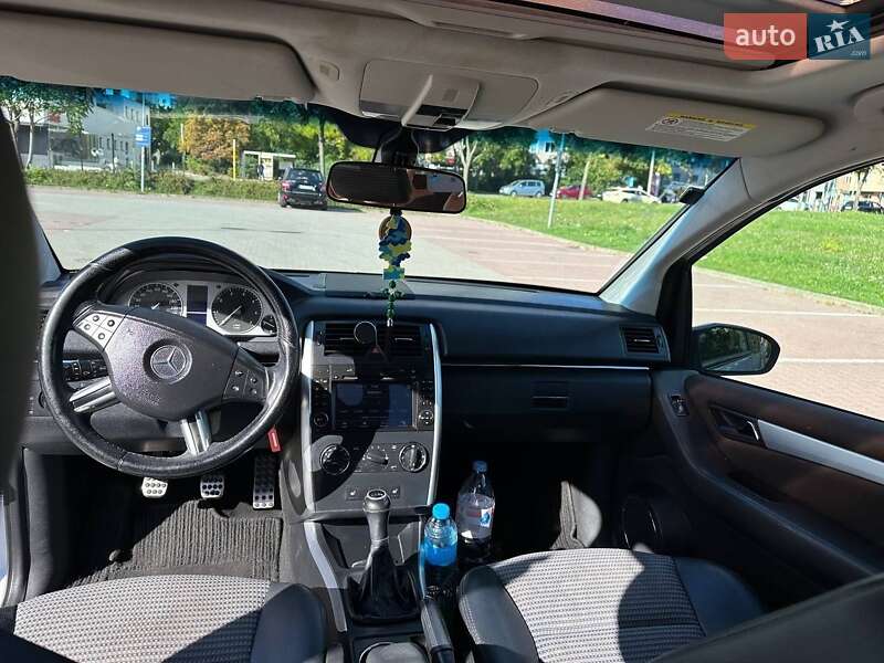 Хэтчбек Mercedes-Benz B-Class 2006 в Черновцах