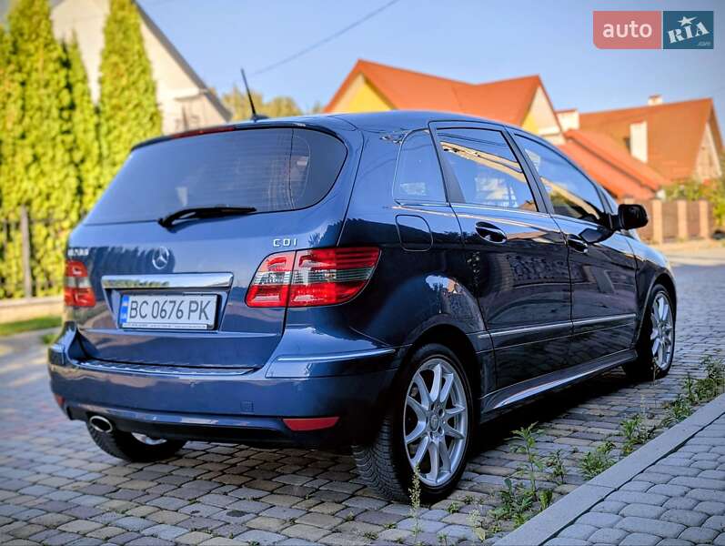 Хэтчбек Mercedes-Benz B-Class 2010 в Львове