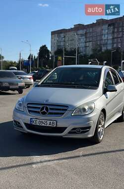 Хетчбек Mercedes-Benz B-Class 2010 в Дніпрі
