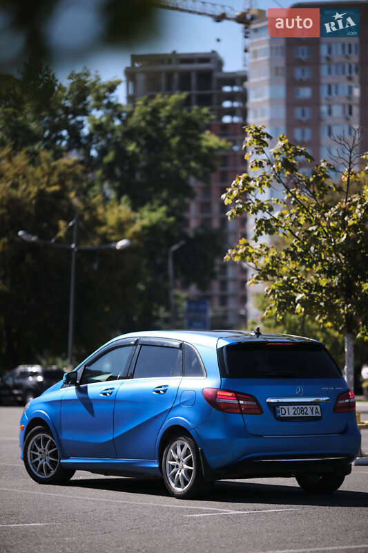 Хэтчбек Mercedes-Benz B-Class 2015 в Броварах фото 15 Хэтчбек Mercedes-Benz B-Class 2015 в Броварах
