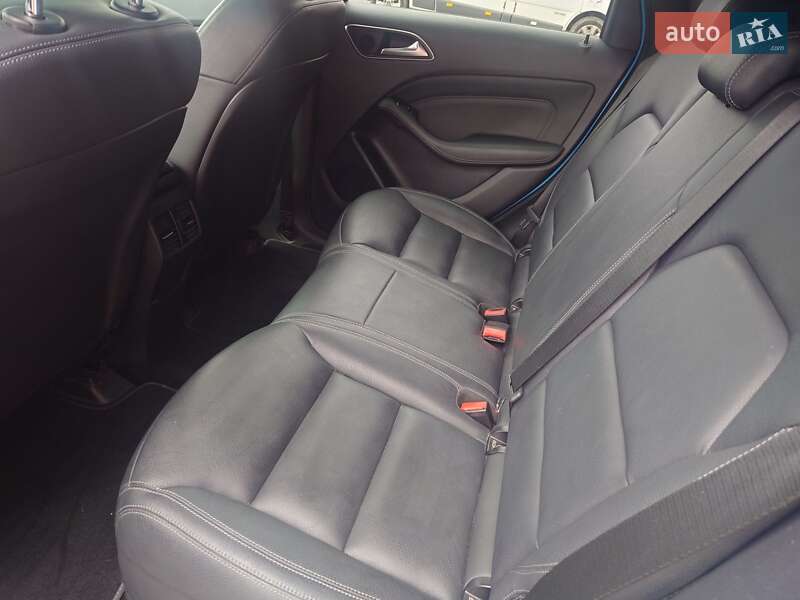 Хэтчбек Mercedes-Benz B-Class 2015 в Луцке