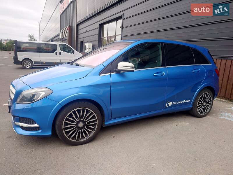 Хэтчбек Mercedes-Benz B-Class 2015 в Луцке
