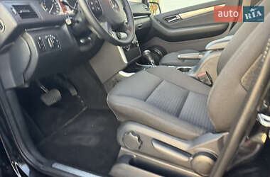 Хэтчбек Mercedes-Benz B-Class 2009 в 