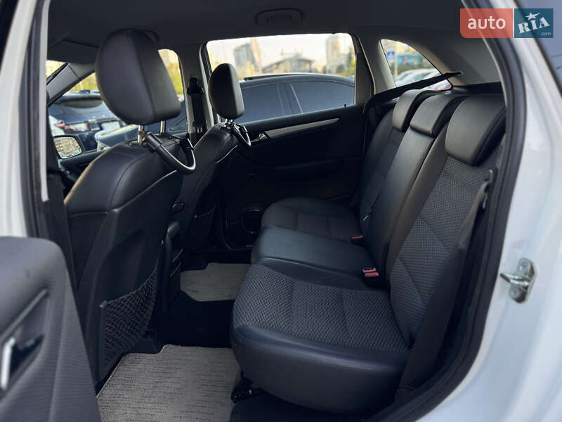 Хетчбек Mercedes-Benz B-Class 2010 в Києві
