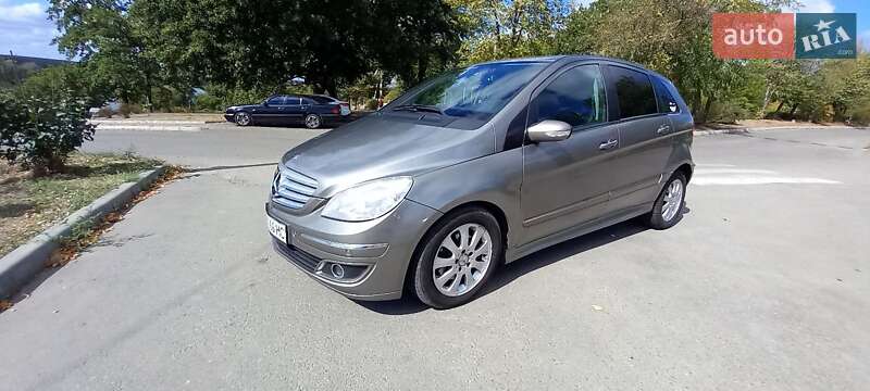 Хетчбек Mercedes-Benz B-Class 2006 в Кропивницькому фото Хетчбек Mercedes-Benz B-Class 2006 в Кропивницькому