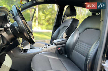 Хэтчбек Mercedes-Benz B-Class 2015 в 