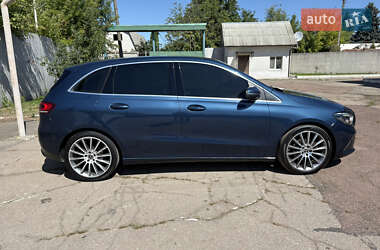 Хэтчбек Mercedes-Benz B-Class 2019 в 