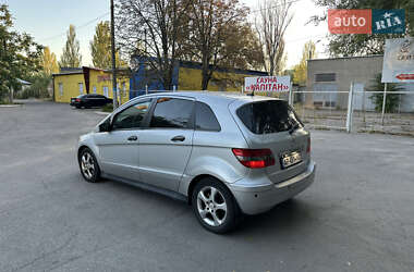 Хэтчбек Mercedes-Benz B-Class 2005 в 