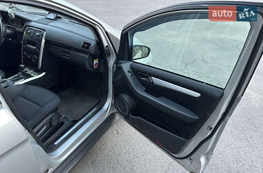 Хэтчбек Mercedes-Benz B-Class 2005 в 