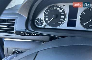 Хэтчбек Mercedes-Benz B-Class 2010 в 