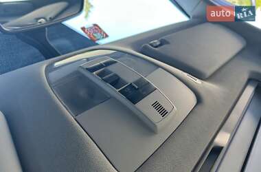 Хэтчбек Mercedes-Benz B-Class 2010 в 