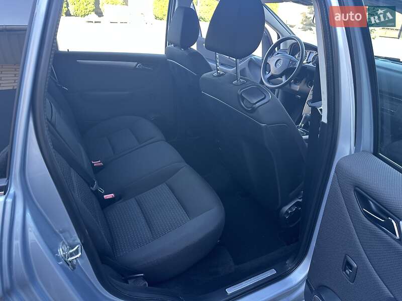 Хэтчбек Mercedes-Benz B-Class 2010 в Луцке