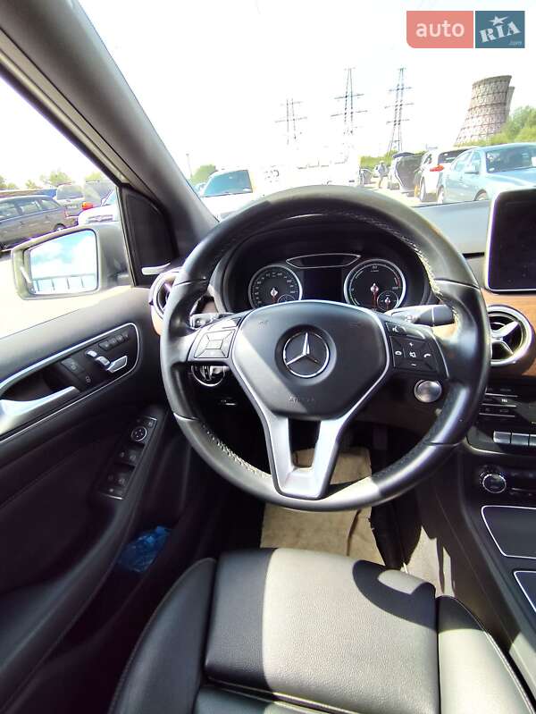 Хэтчбек Mercedes-Benz B-Class 2016 в Харькове фото 16 Хэтчбек Mercedes-Benz B-Class 2016 в Харькове