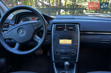 Хэтчбек Mercedes-Benz B-Class 2008 в 