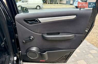 Хэтчбек Mercedes-Benz B-Class 2008 в 