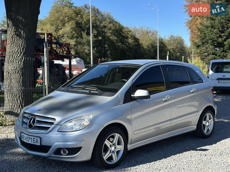 Хэтчбек Mercedes-Benz B-Class 2010 в Виннице фото 10 Хэтчбек Mercedes-Benz B-Class 2010 в Виннице